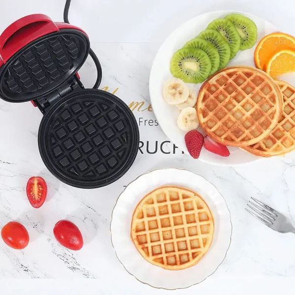 Вафельниця міні для бельгійських вафель Mini Waffle Maker MRK32 фото